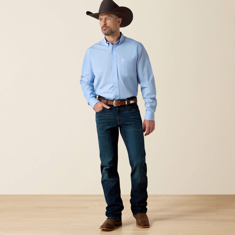 Ariat Wrinkle Free Solid Classic Fit Shirt – Light Blue (10020329)