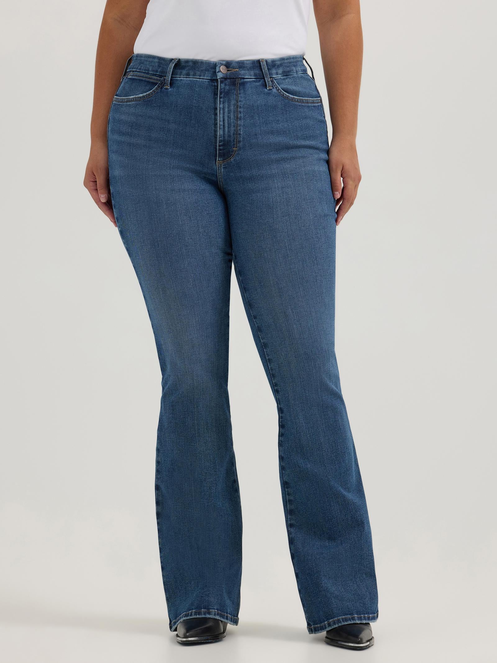 Wrangler® Bespoke High-Rise Flare Jean – Lily (112359281)