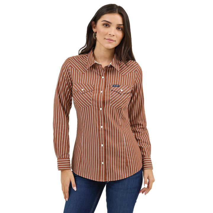 Wrangler Retro Western Dress Snap Shirt — 112371900