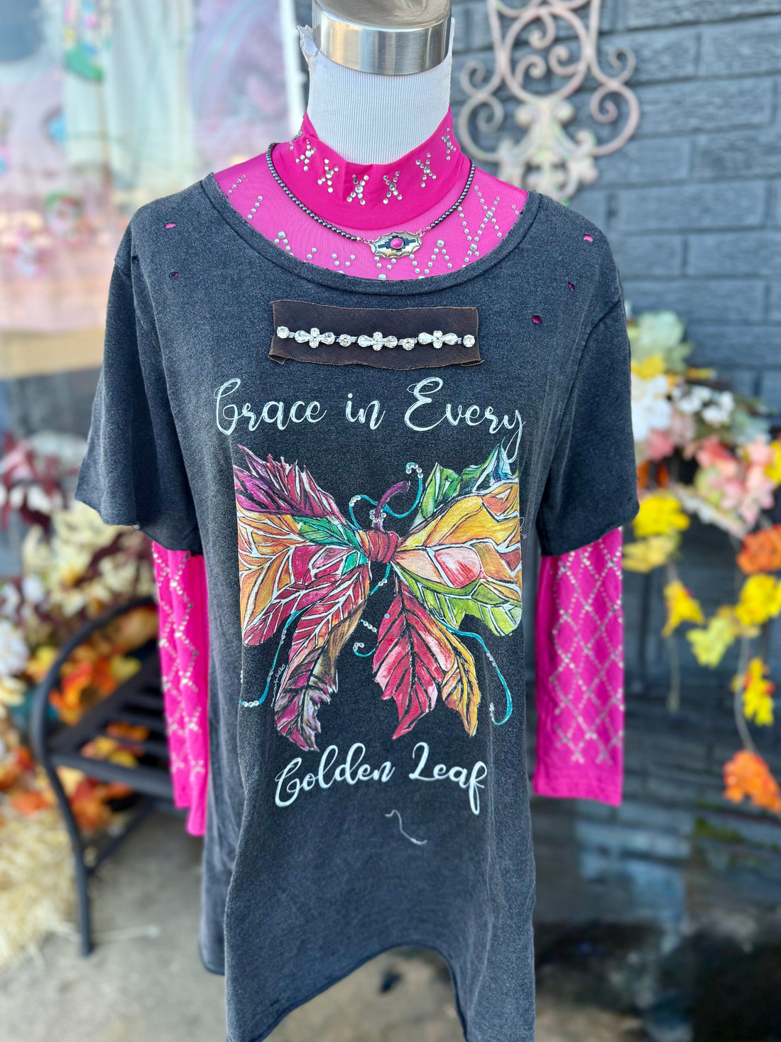 GRACE IN EVERY GOLDEN LEAF TEE