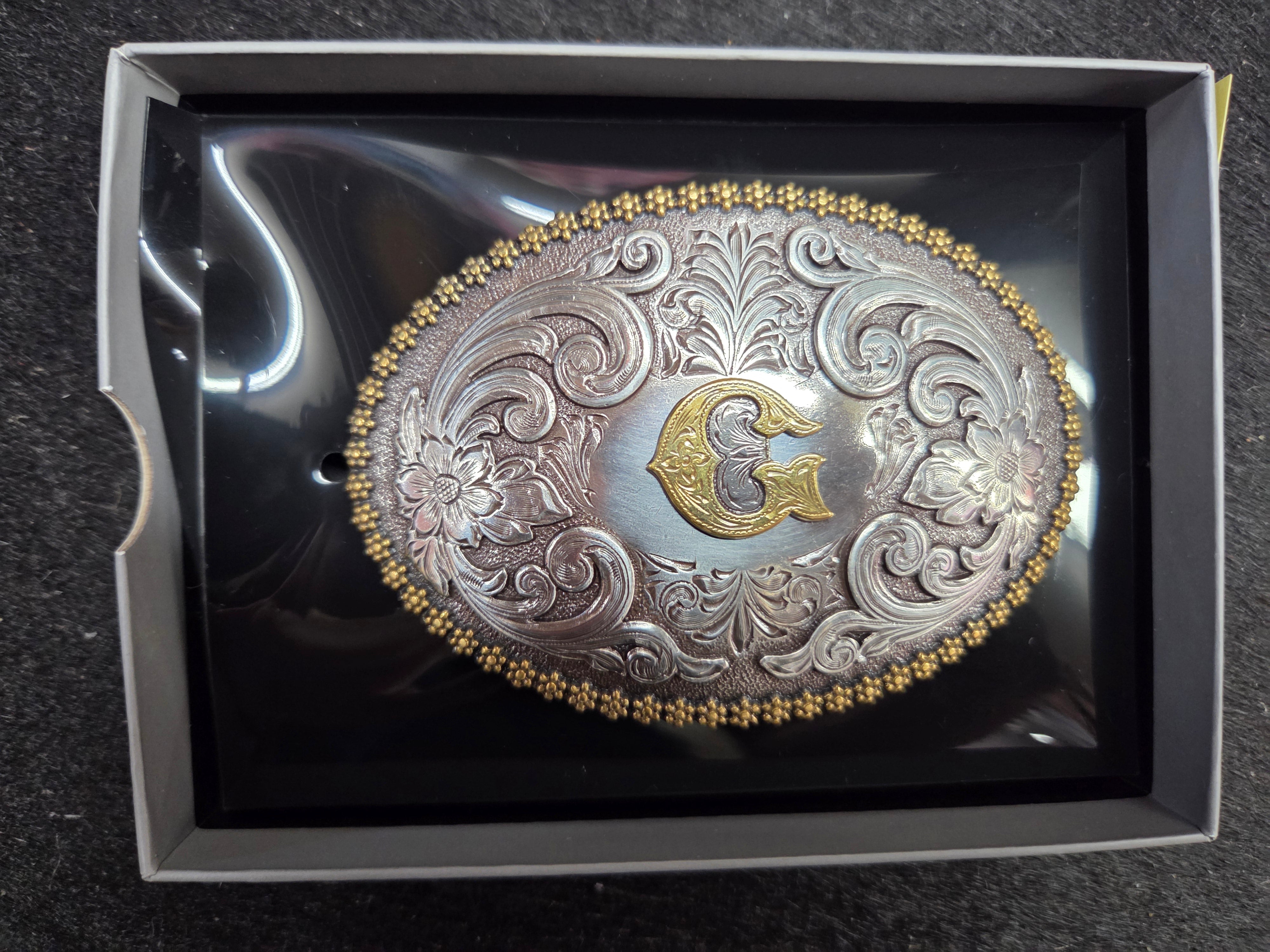 M&F Western Nocona Berry Oval Initial Belt Buckle – 37072