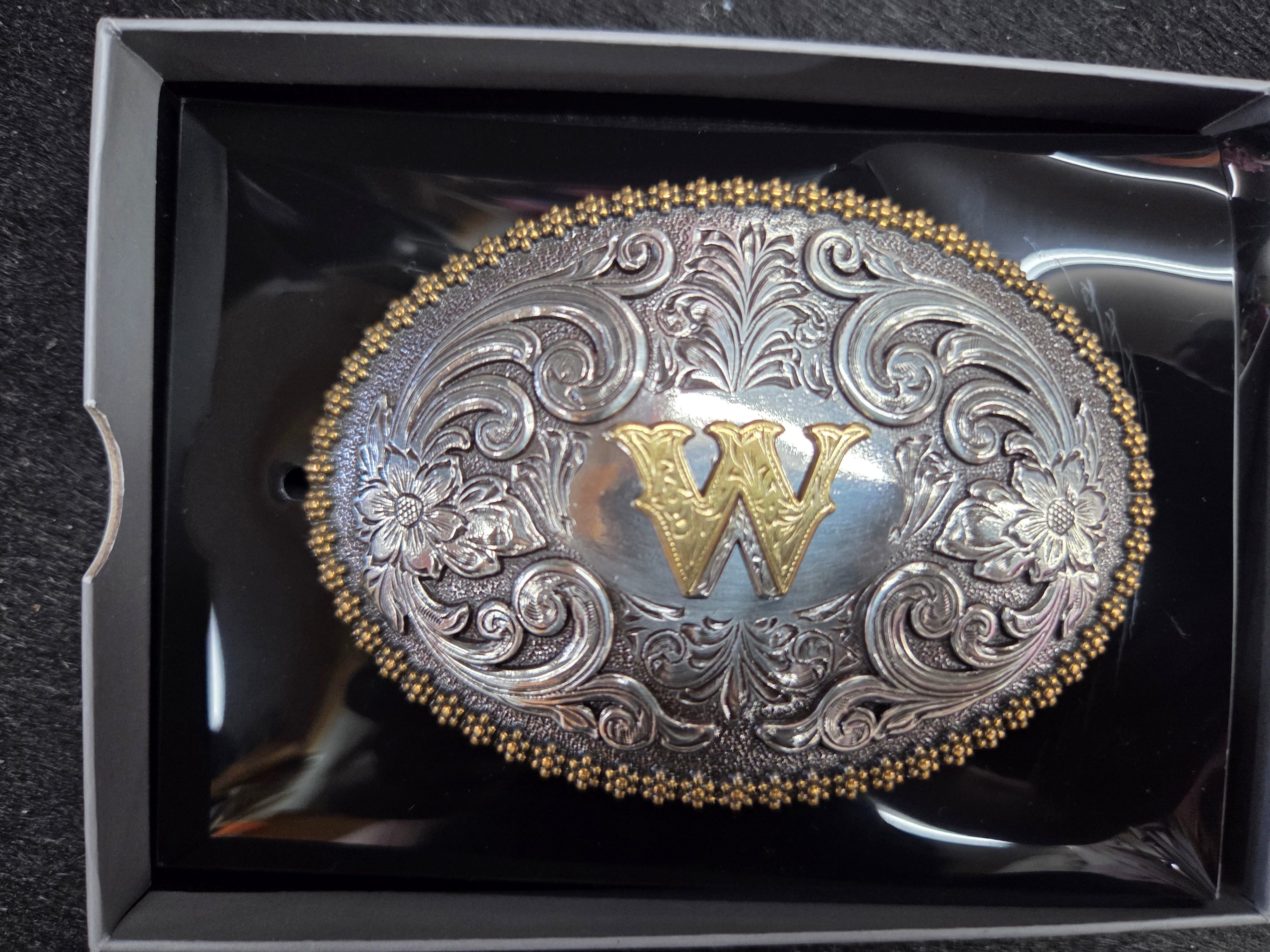M&F Western Nocona Berry Oval Initial Belt Buckle – 37072