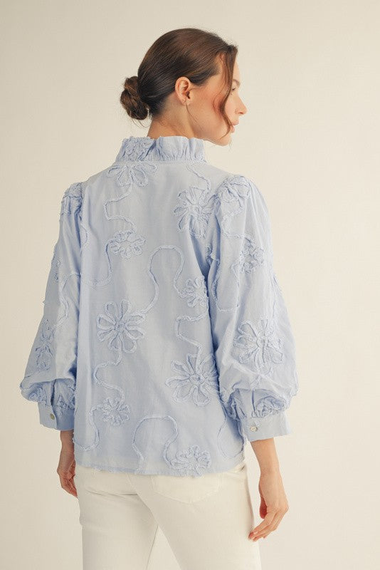 LONGSLEEVE BLOUSE WITH FLOWER DETAILS