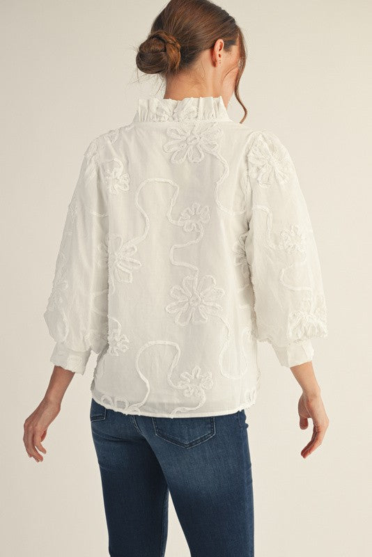 OFF WHITE WITH FLOWER DETAIL TOP