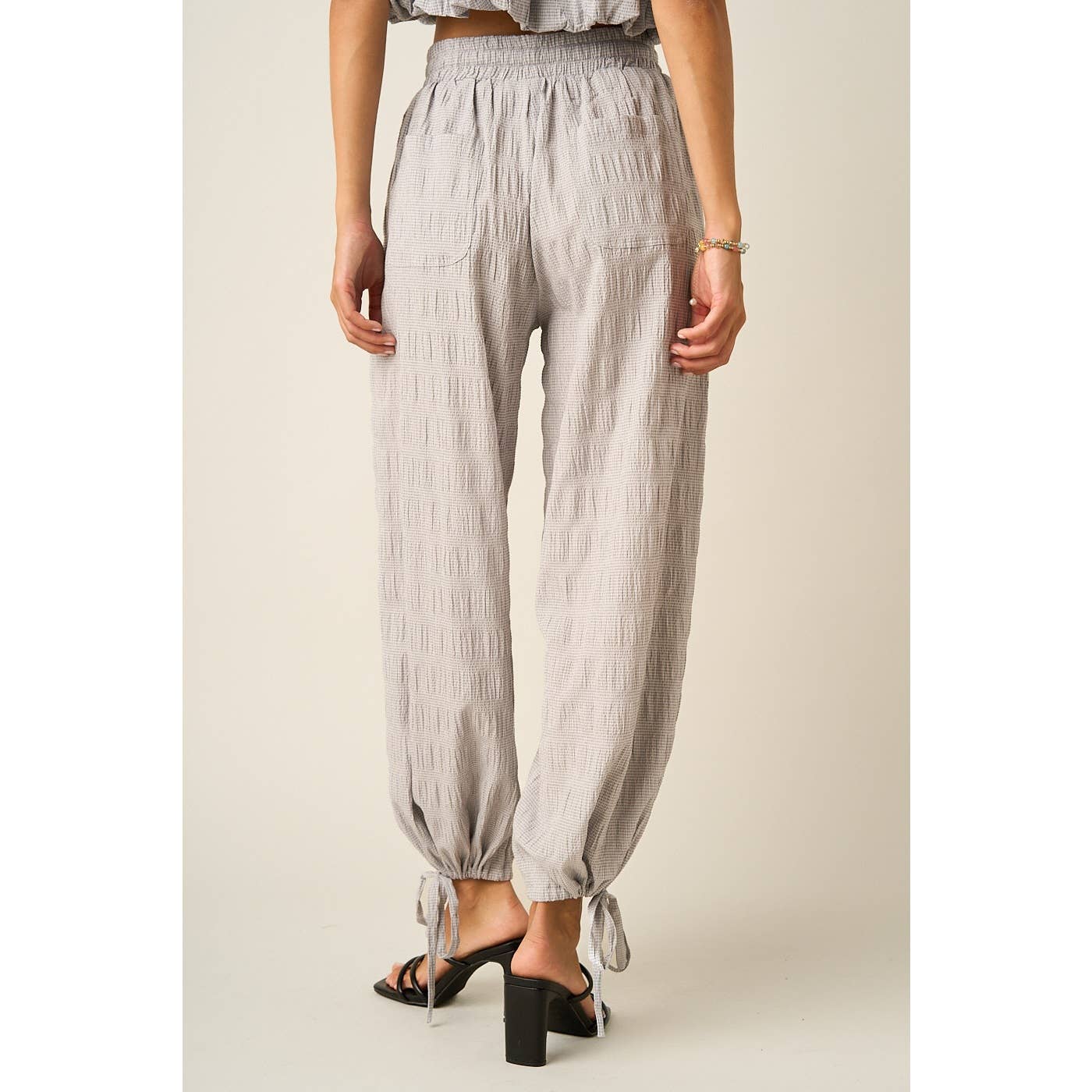 TEXTURED DRAWSTRING HEM BARREL PANTS: LT.GREY / S-M-L(2-2-2)