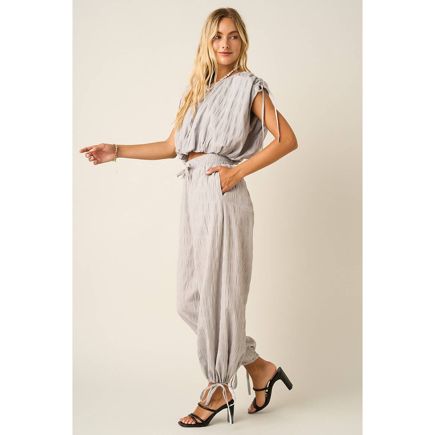 TEXTURED DRAWSTRING HEM BARREL PANTS: LT.GREY / S-M-L(2-2-2)