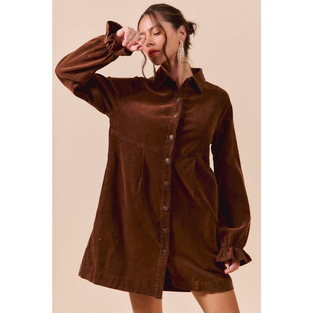 WASHED CORDUROY BUTTON DOWN SHIRT MINI DRESS: BROWN / L