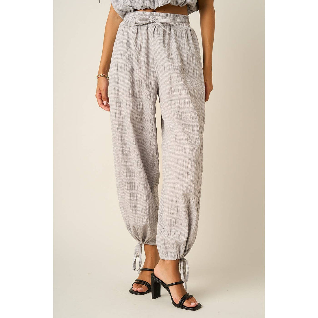 TEXTURED DRAWSTRING HEM BARREL PANTS: LT.GREY / S-M-L(2-2-2)