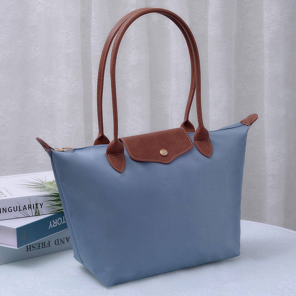 HM784 Hila 16 inch Nylon Tote Bag: Burgundy