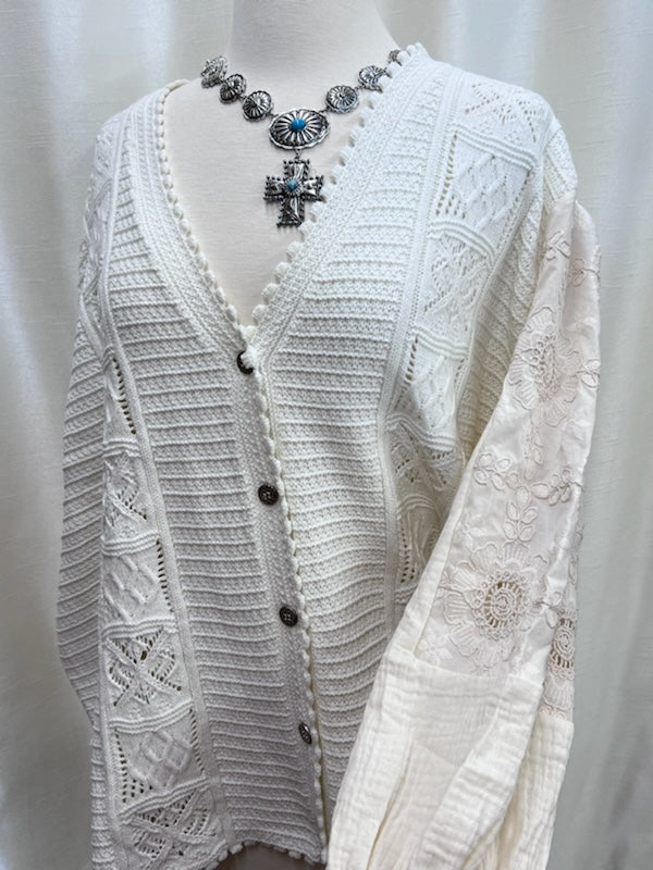 Powder Cream Sweater