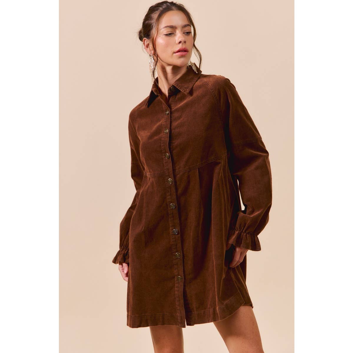 WASHED CORDUROY BUTTON DOWN SHIRT MINI DRESS: BROWN / L