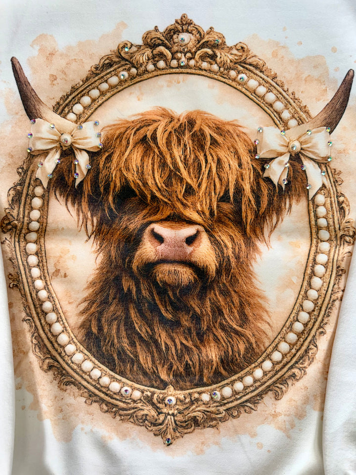 HIGHLAND COW FRAME SWEATSHIRT
