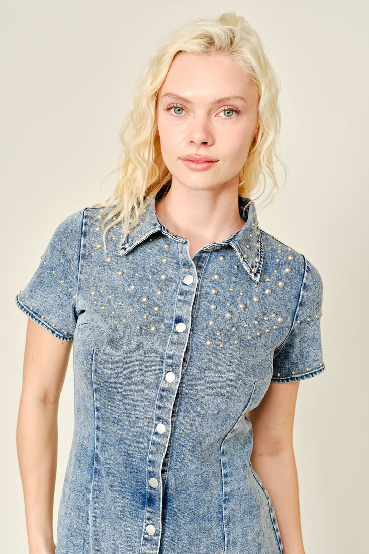 MEDIUM WASH STUDDED DENIM DRESS