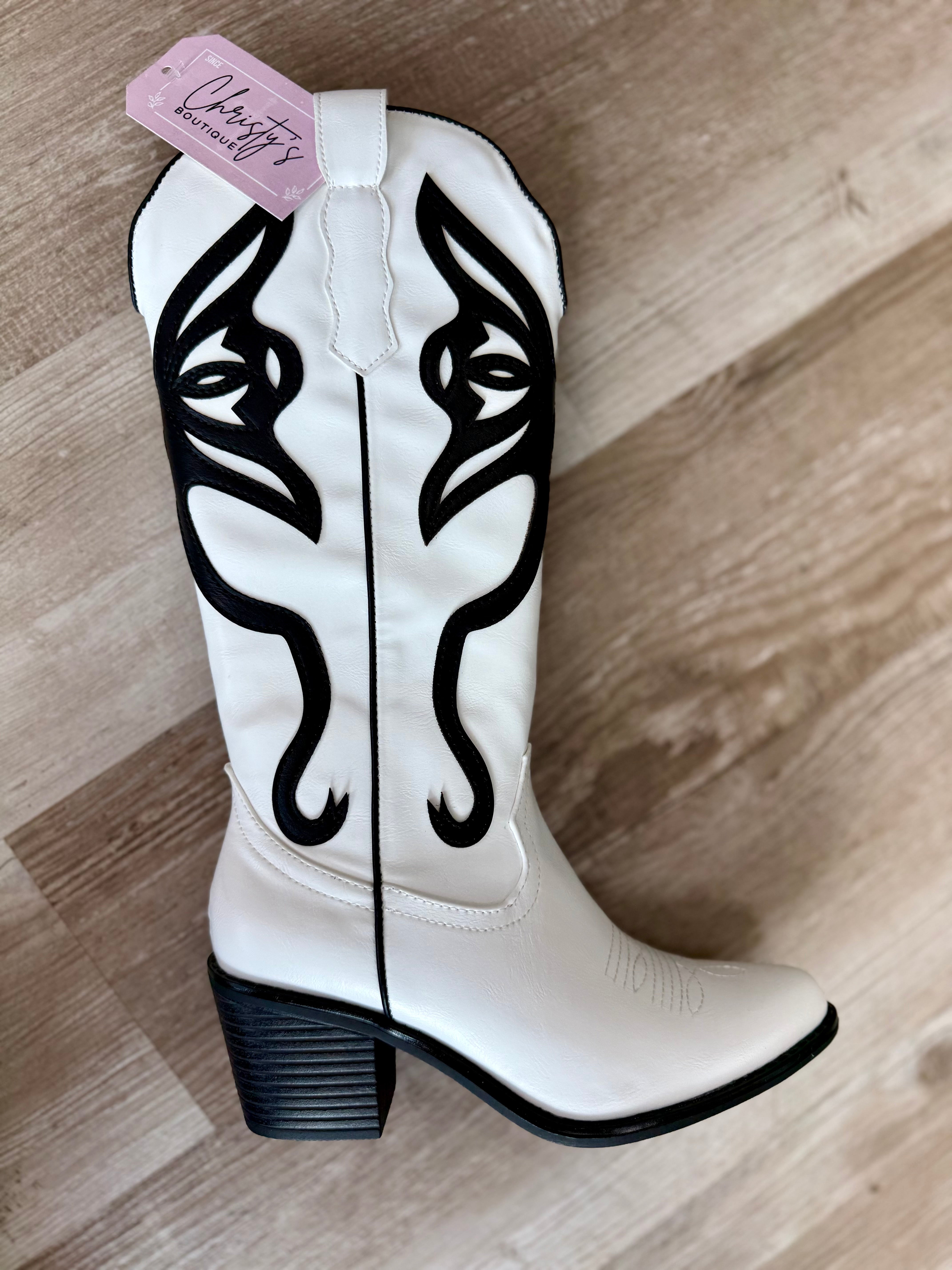 BLACK & WHITE WHITNEY 89289-121