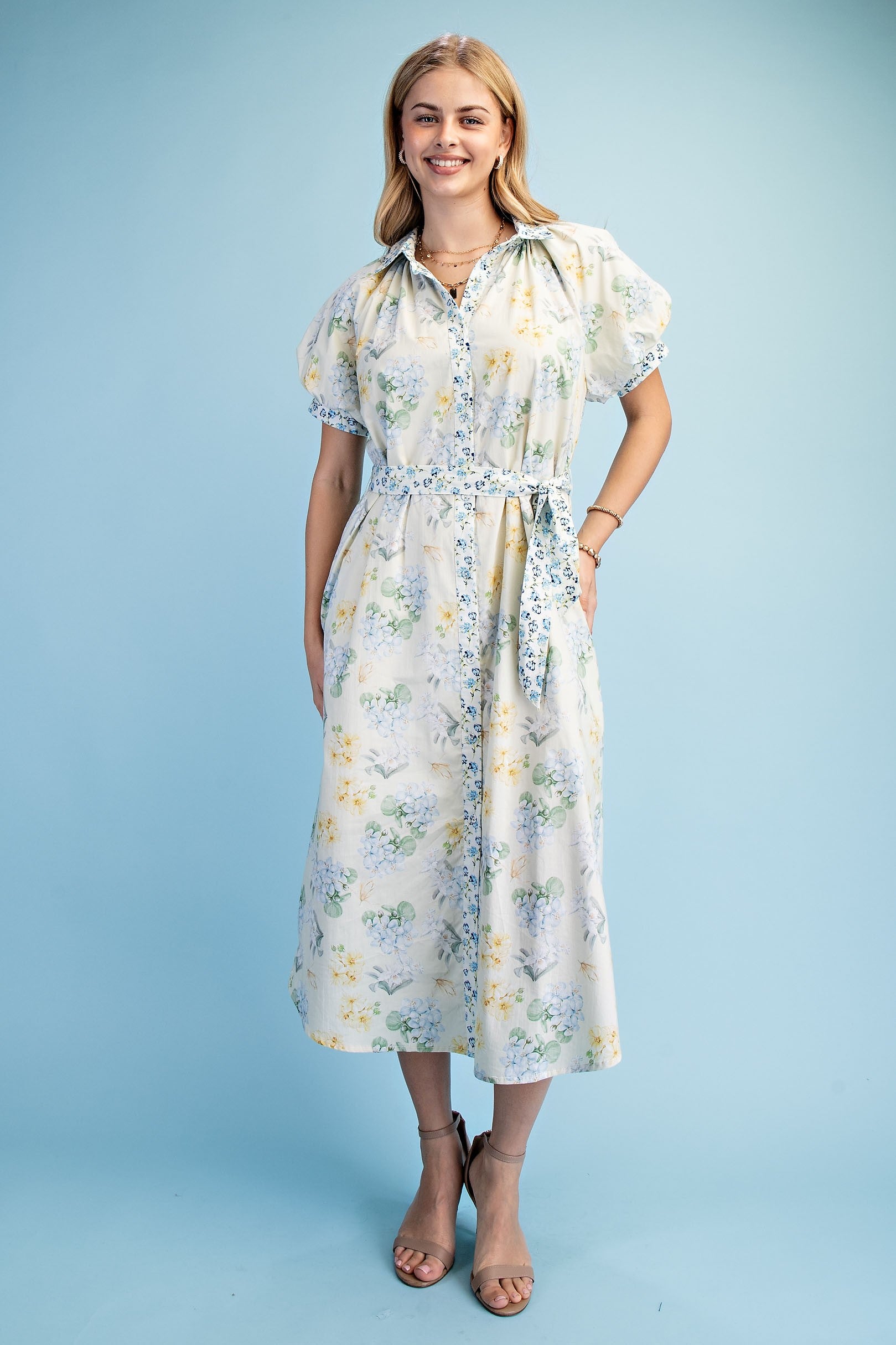 SKY BLUE BALLOON GATHERED SLEEVES