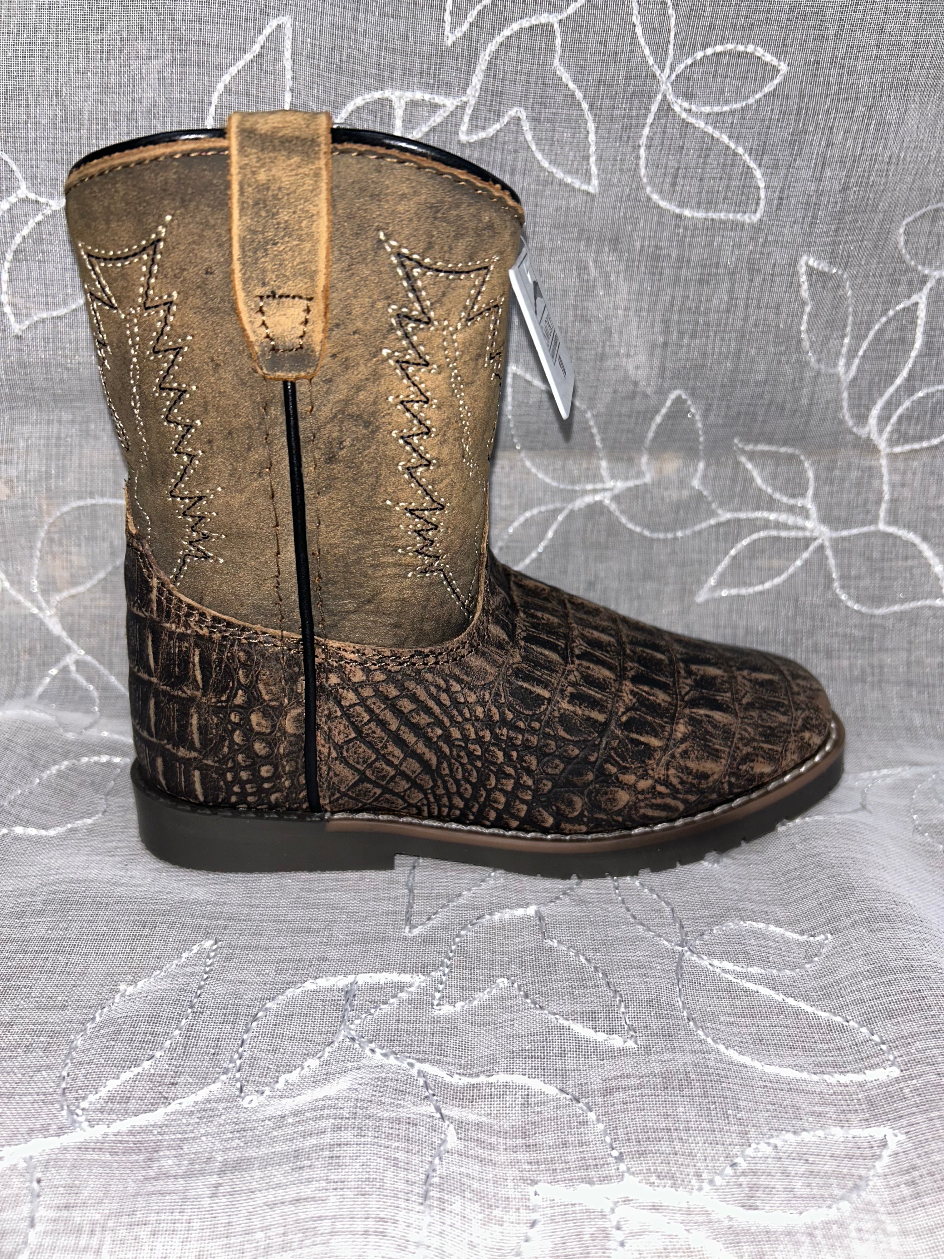 Smoky Mountain Pattern Autry – Toddler Sizes