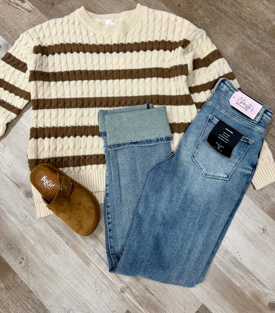 CREAM AND BROWN STRIPE SWEATER