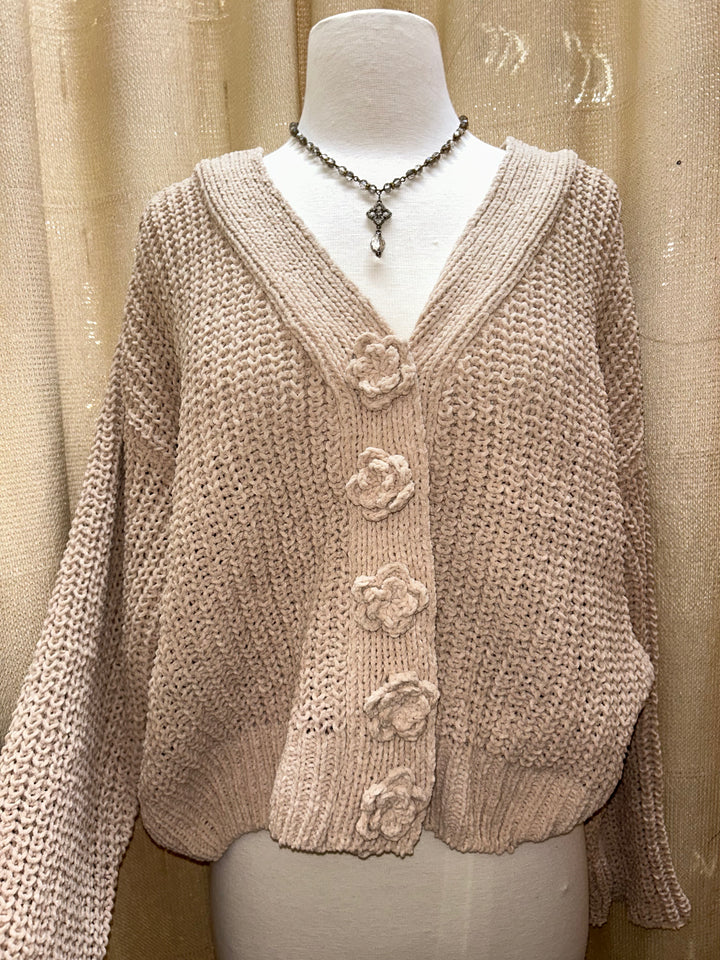 Latte Flower Sweater – SMST785