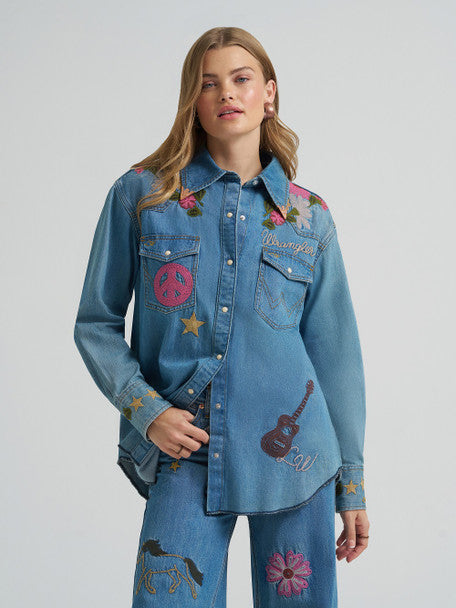 Wrangler® x Lainey Wilson Denim Shirt – Women’s Western Button-Down (112375521)