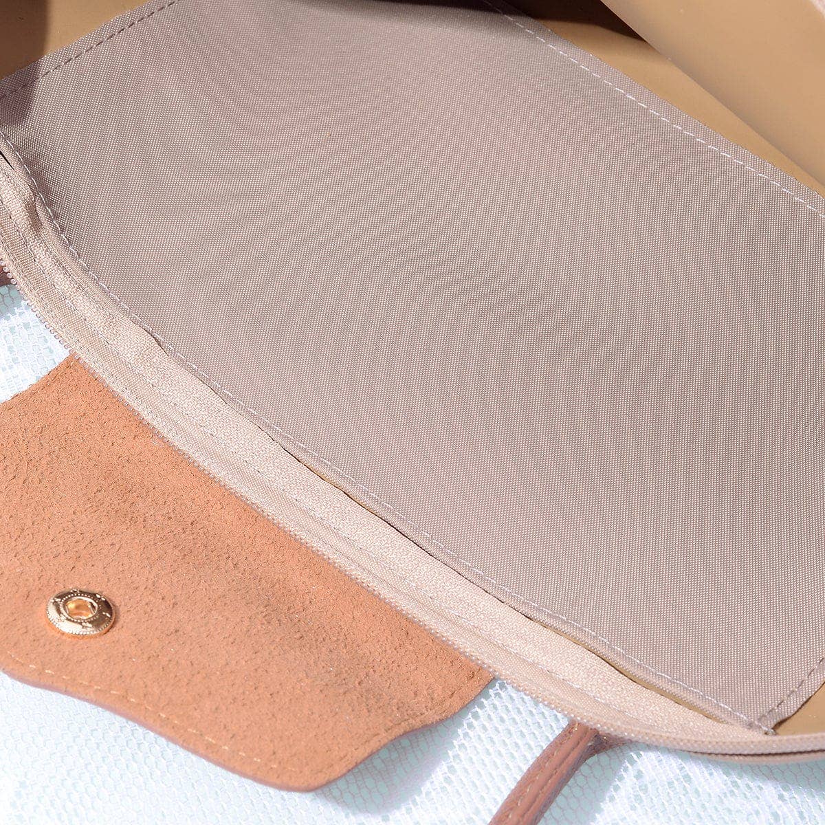HM784 Hila 16 inch Nylon Tote Bag: Taupe