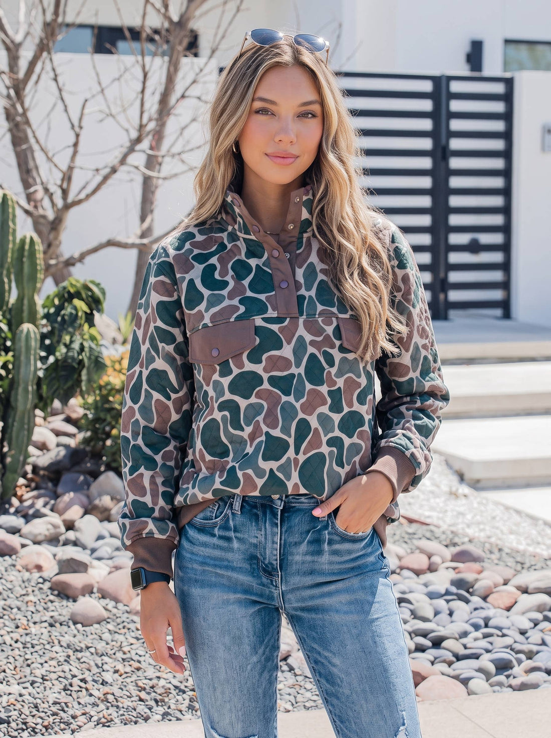 Camo Quilted Snap-Button Pullover S-4X: Multicolour / S
