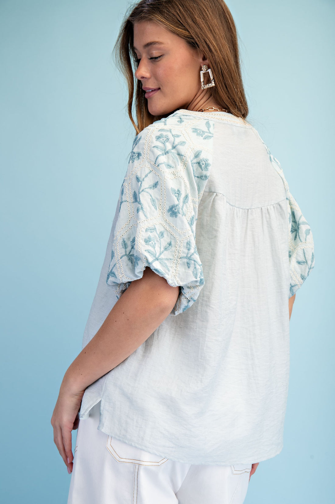 MINT EMBROIDERED SLEEVE BLOUSE