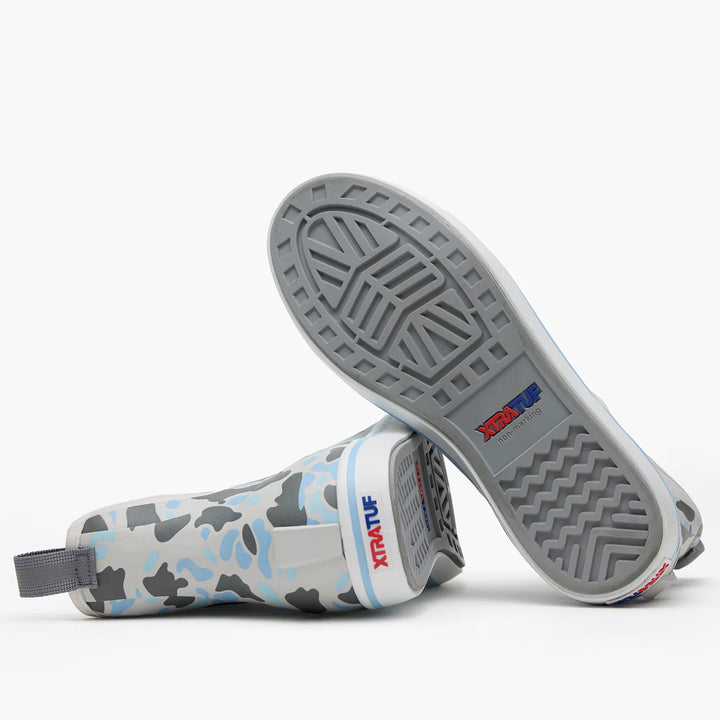 XTRATUF® Blue/Gray Ankle Deck Boot – Men’s Waterproof Slip-Resistant Boot (XMABDCI)